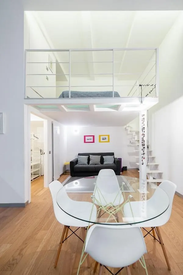The Social Loft Apartment Milan